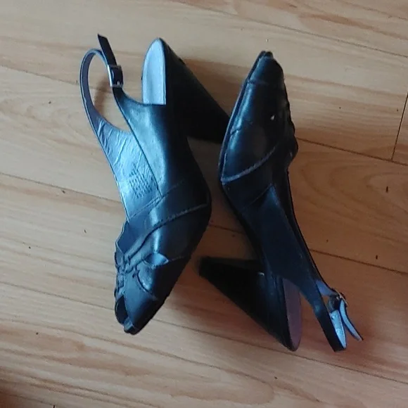 Shoes - Picture 2 of 2